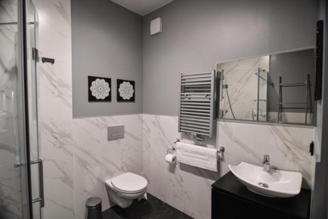 Apartamenty Przy Zamkowej W Walbrzychu Exteriör bild