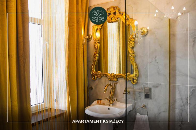Apartamenty Przy Zamkowej W Walbrzychu Exteriör bild