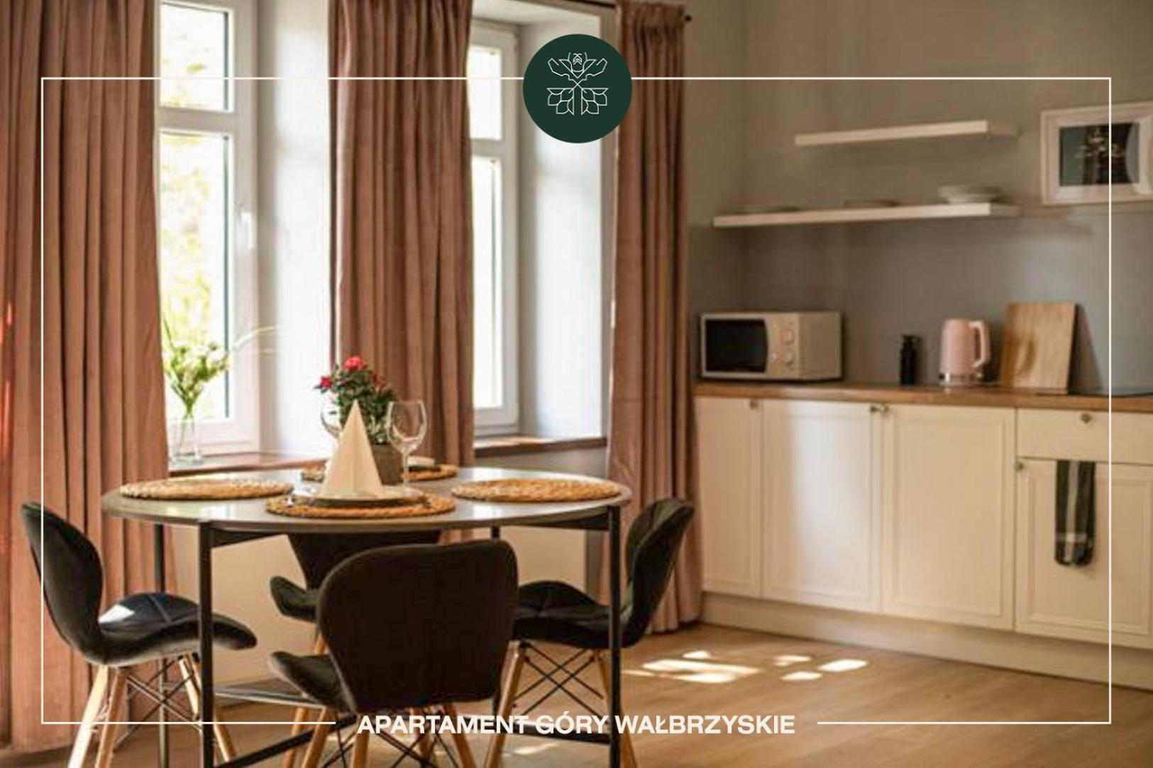 Apartamenty Przy Zamkowej W Walbrzychu Exteriör bild